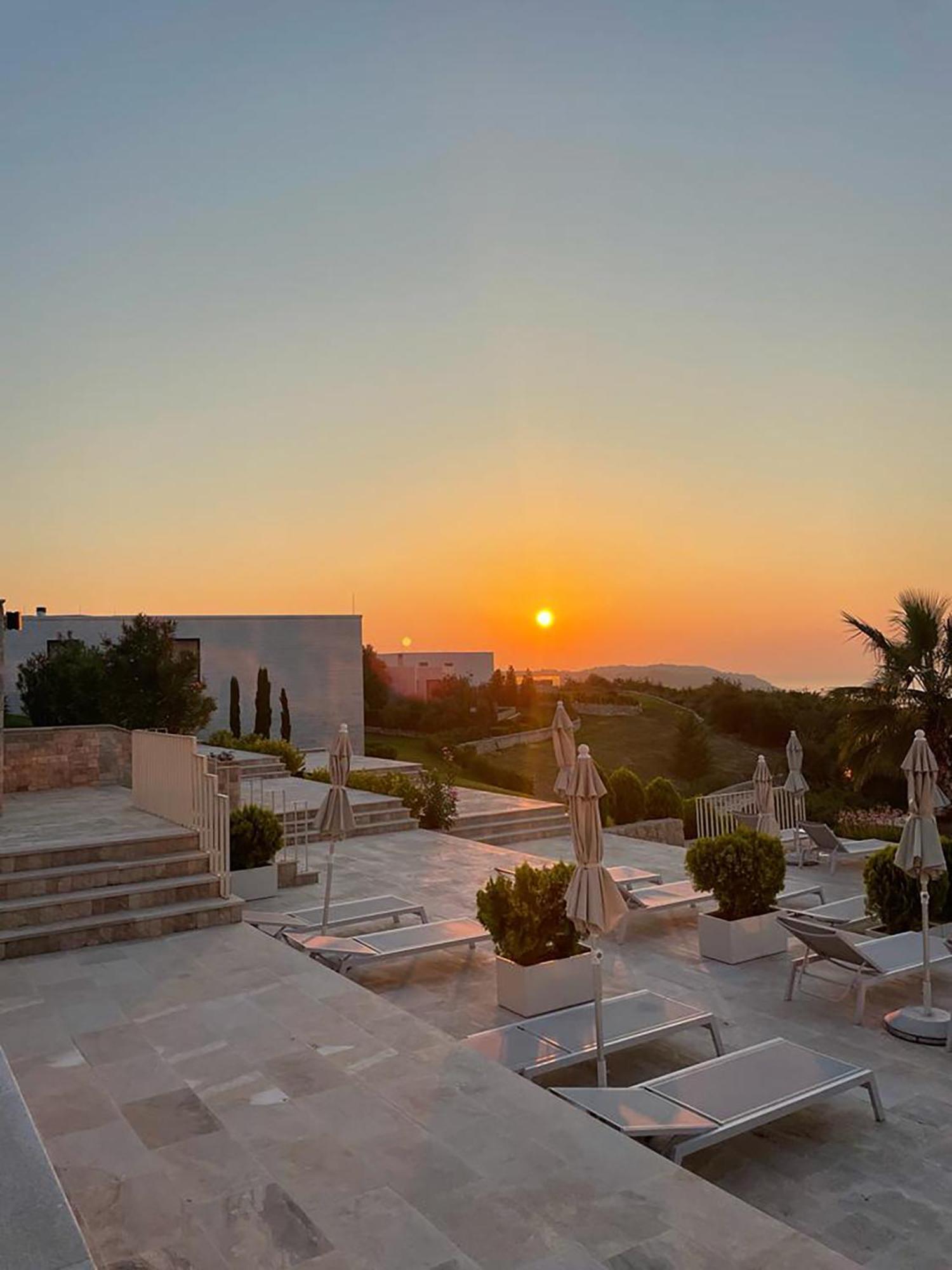 Deluxe Villa Jante Infinity Pool ドゥラス エクステリア 写真